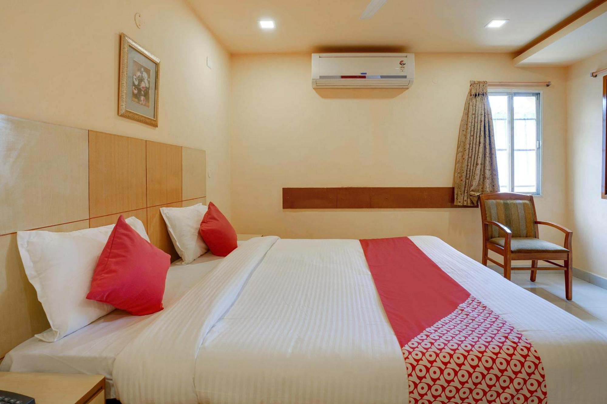 Hotel O Shanta Residency Lodge Sururnagar Luaran gambar