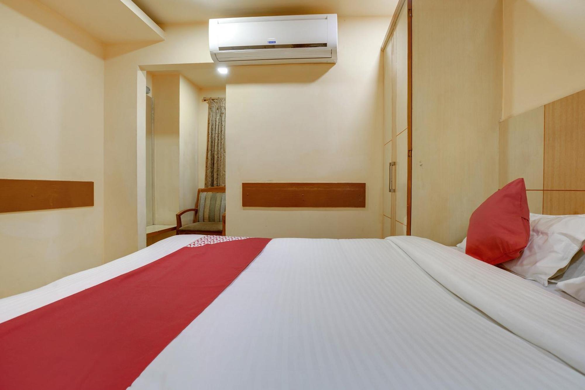Hotel O Shanta Residency Lodge Sururnagar Luaran gambar