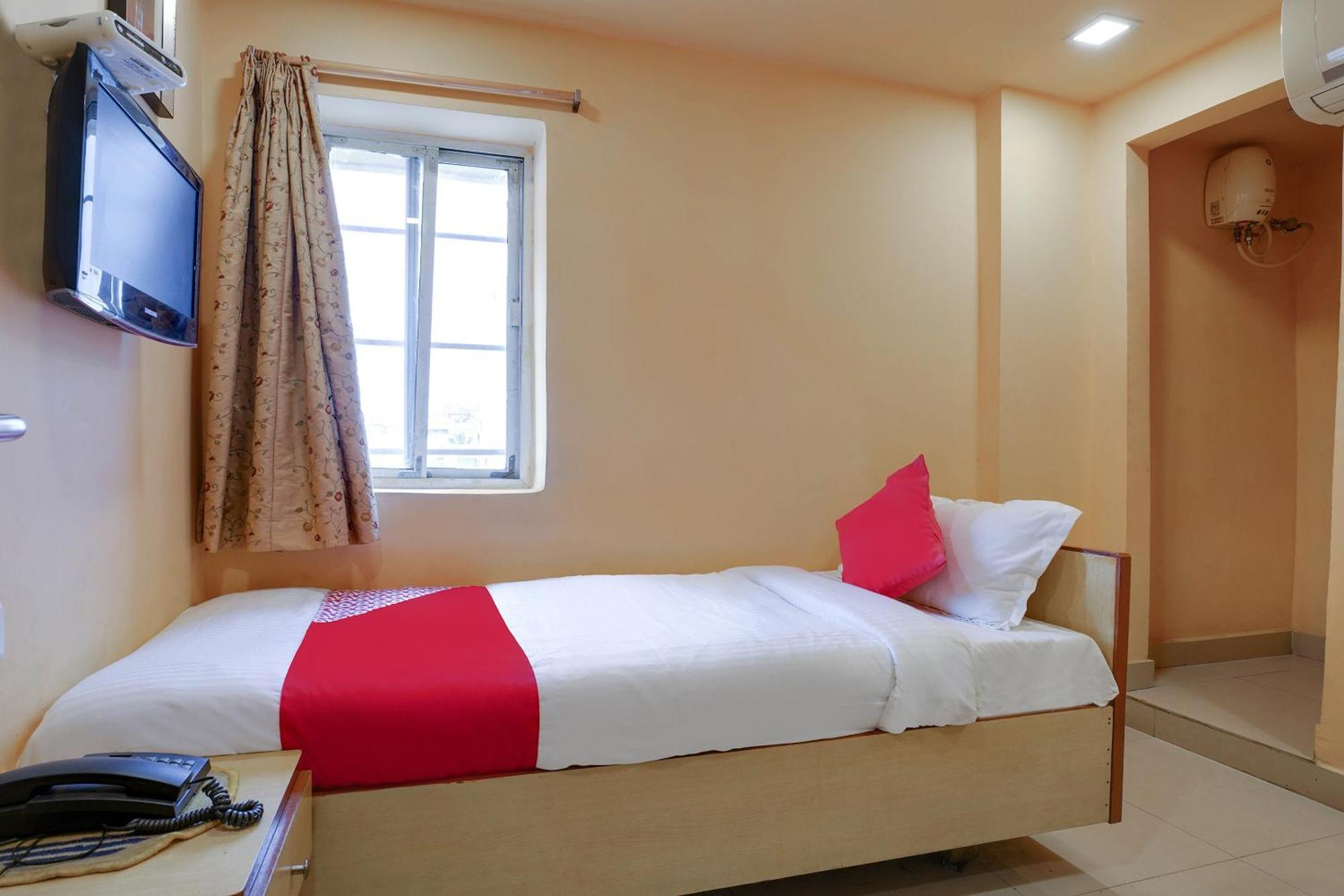 Hotel O Shanta Residency Lodge Sururnagar Luaran gambar
