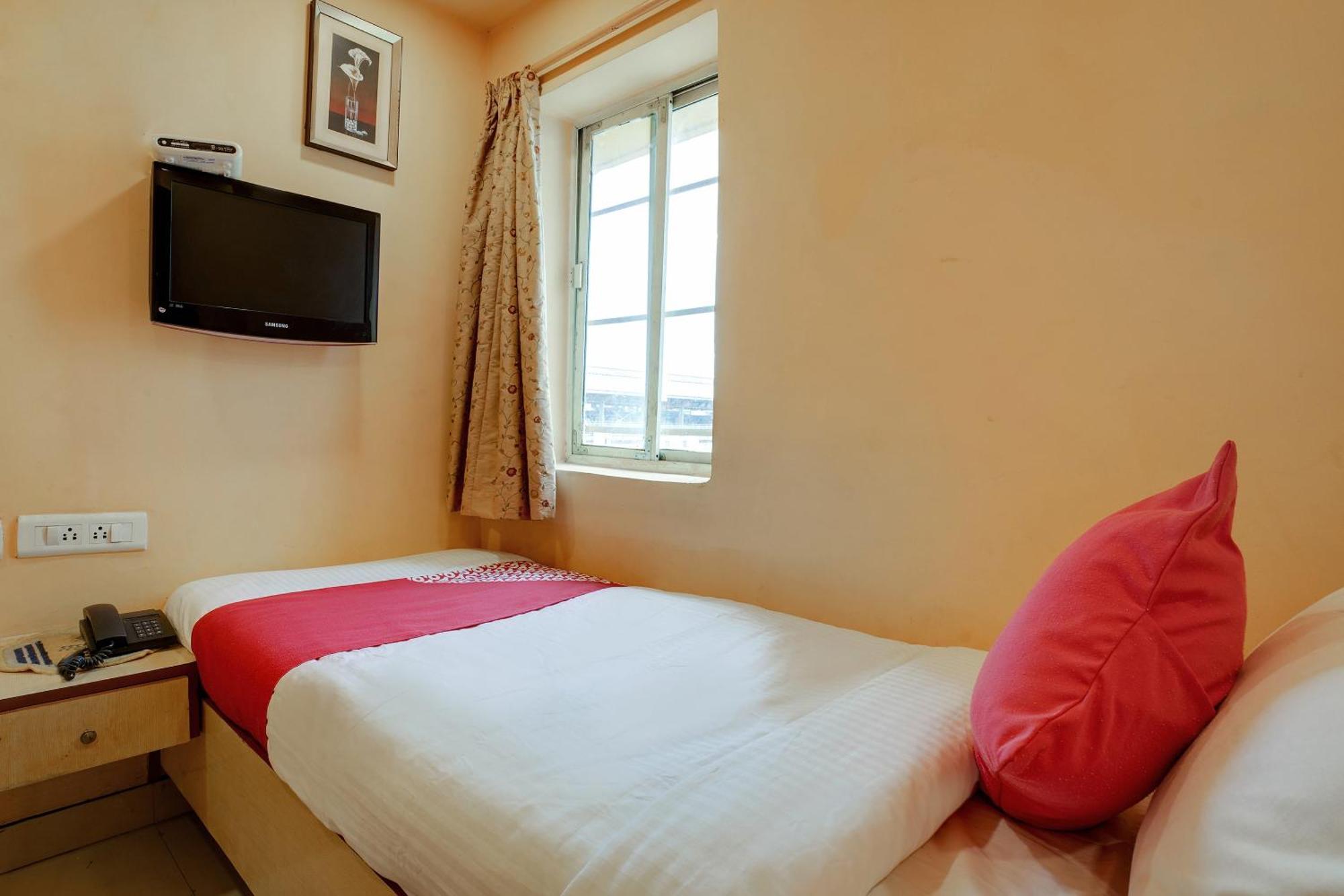 Hotel O Shanta Residency Lodge Sururnagar Luaran gambar