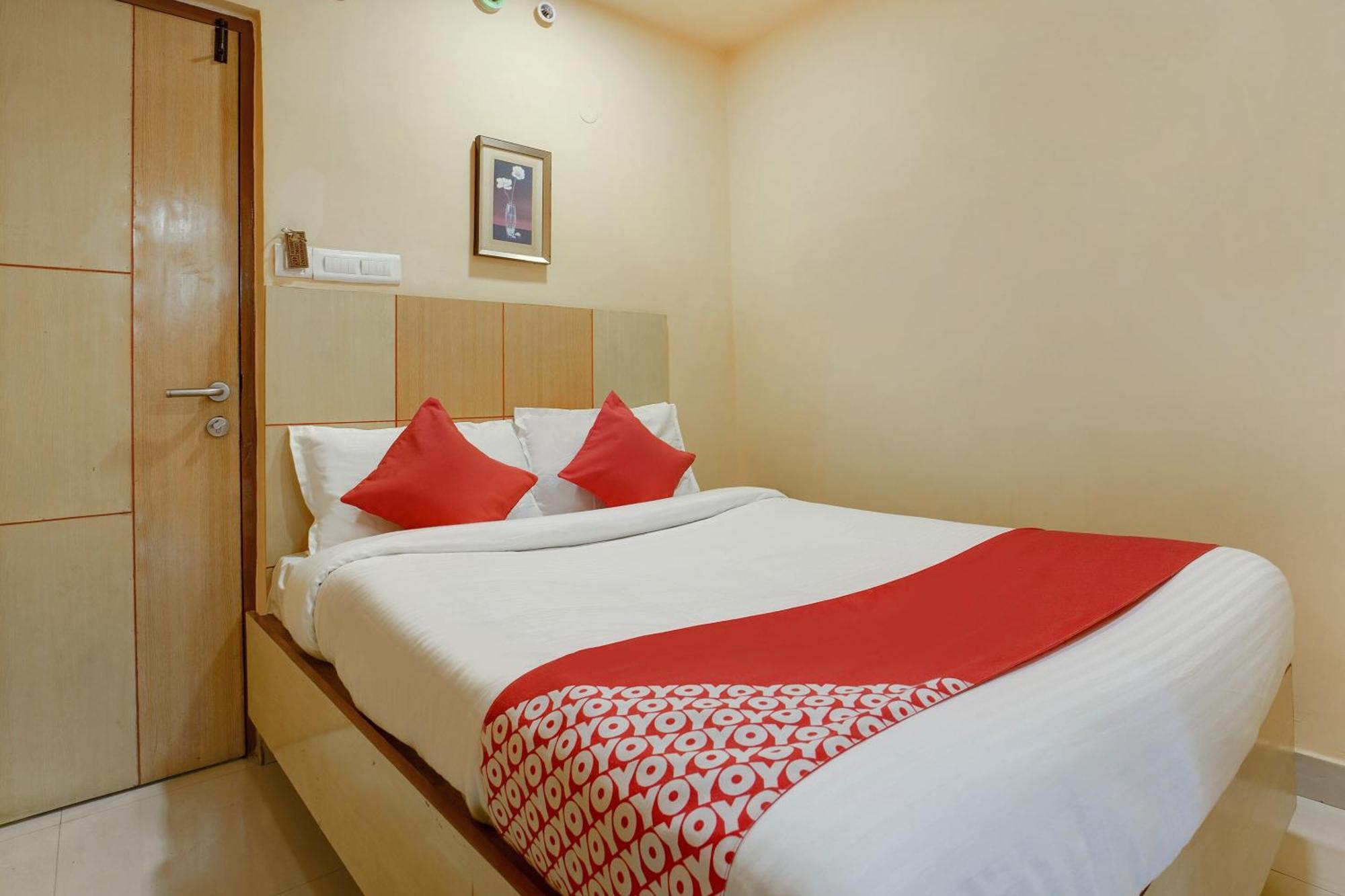 Hotel O Shanta Residency Lodge Sururnagar Luaran gambar