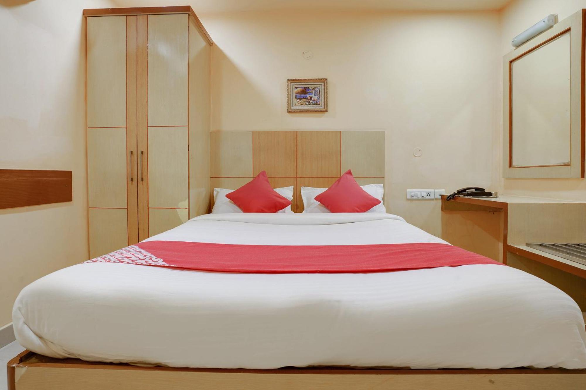 Hotel O Shanta Residency Lodge Sururnagar Luaran gambar